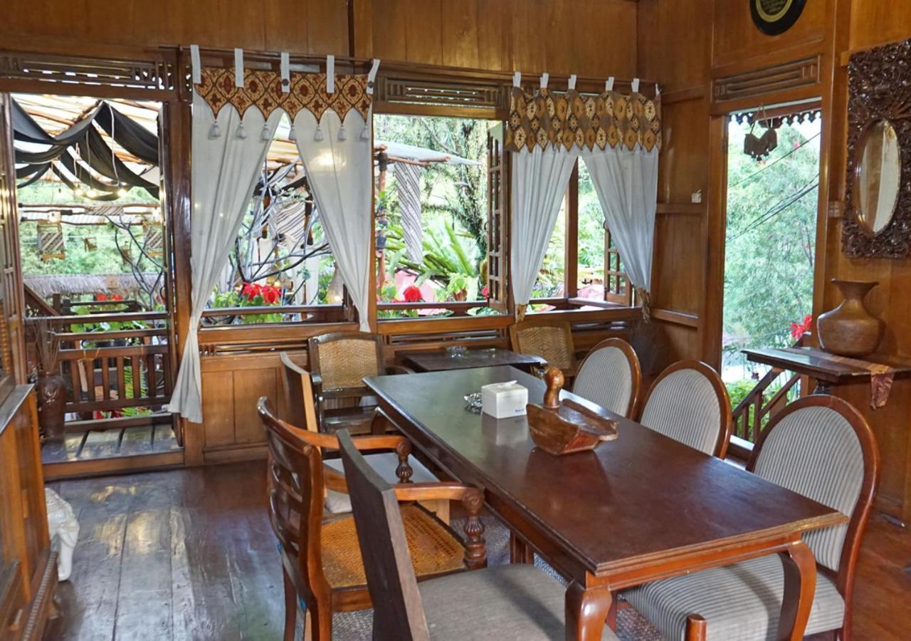 Badjoeri Ethnic Wooden Homestay Bandung Extérieur photo